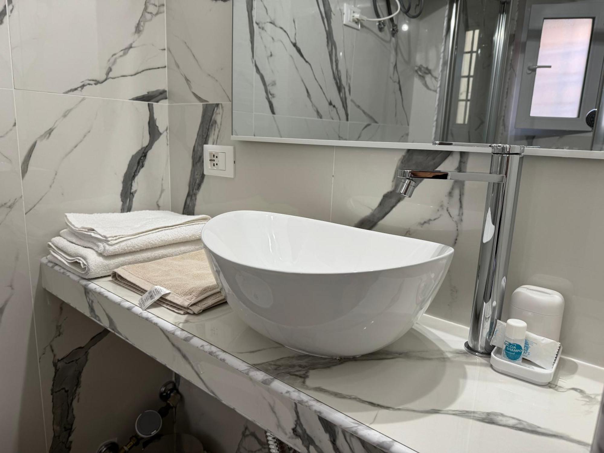 La Casina A Porta Castiglione Apartment Bologna Ngoại thất bức ảnh